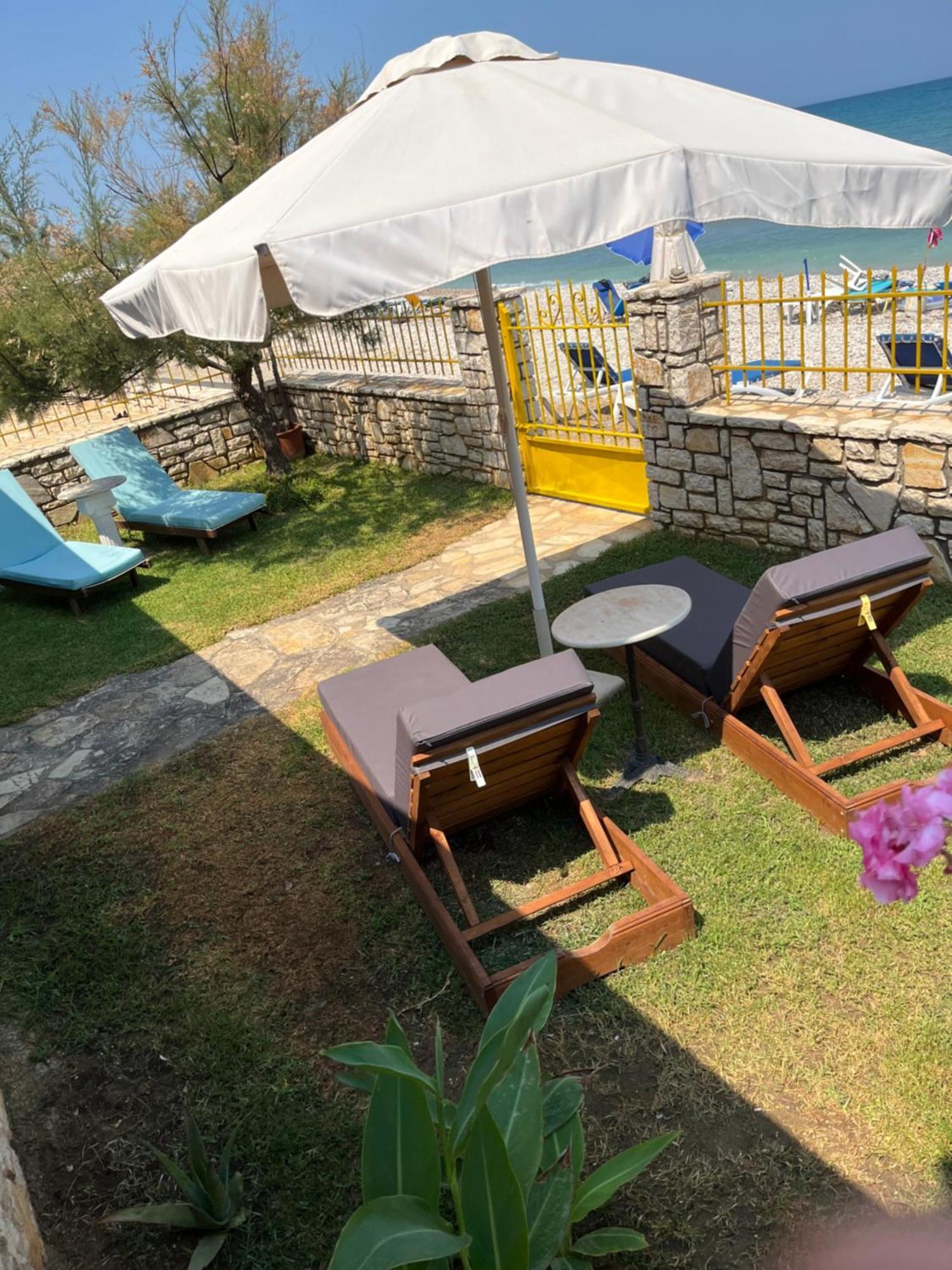 Nikotsaras Beach House Since 1930 Acharavi  Esterno foto